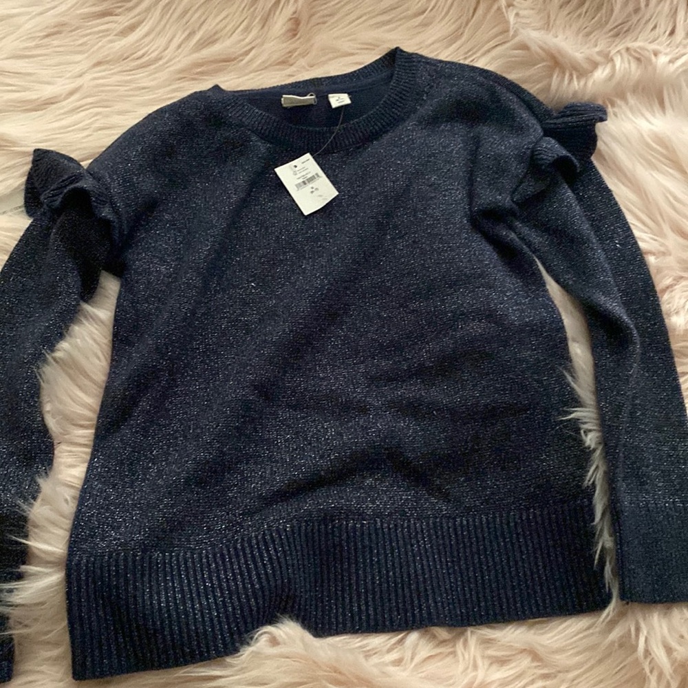 Girls sweater